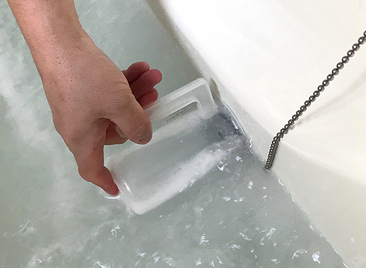 おそうじ本舗 追い焚き配管洗浄器具 浴室（風呂釜）の追い焚き配管除菌クリーニング